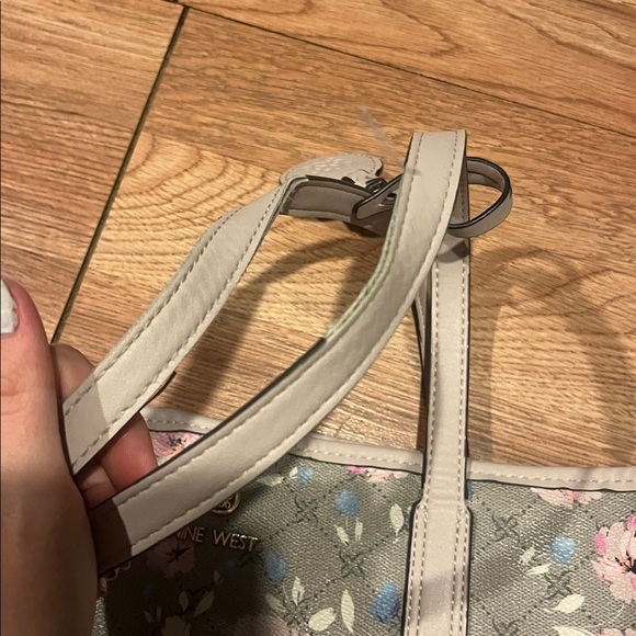 Nine West Pink and Blue Floral Tote - Picture 3 of 6